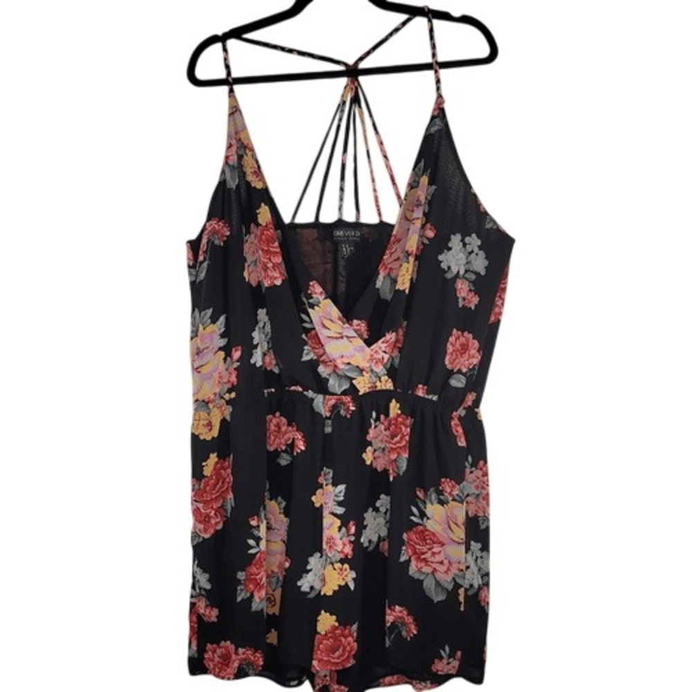 Forever 21+ Black Floral Strappy Romper
